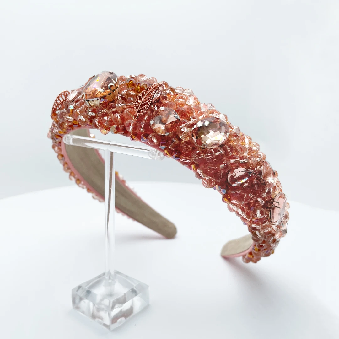 SARINA Haarreif in Lachsfarbe mit Kristallen – Bild 3