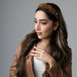 ZAMIN - brauner Haarreif mit Perlen