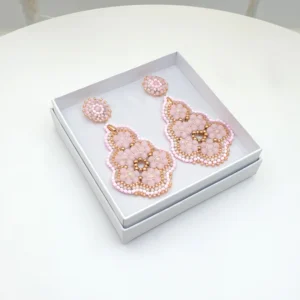 Pastellrosa Ohrstecker